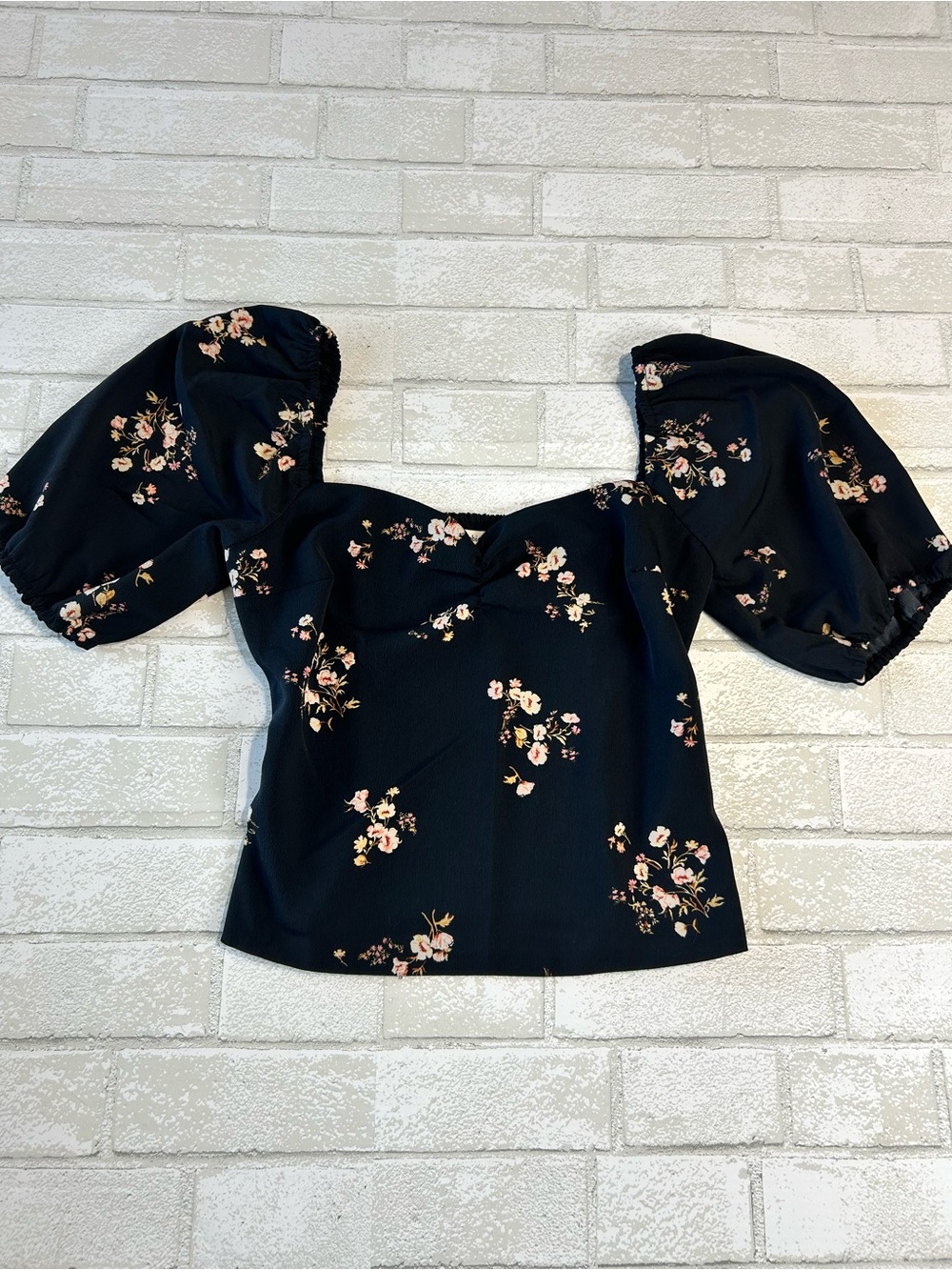 Abercrombie & Fitch Black Floral Puff-Sleeve Square-Neck Top Small